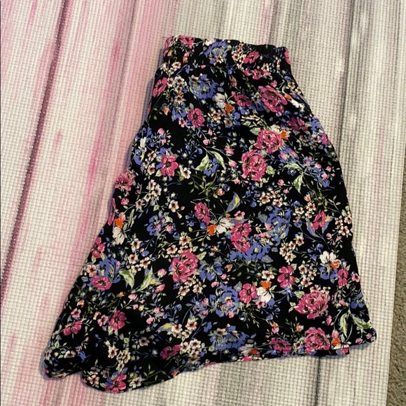 Cute Mid-waist floral print skirt - Picture 2 of 4